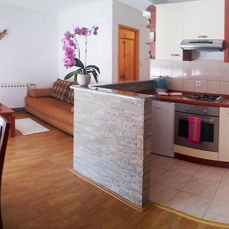 Guest House Domig Licko Lesce Экстерьер фото